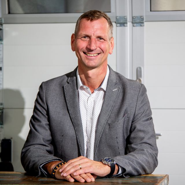 https://www.lomax-centrum.cz/wp-content/uploads/2023/08/michal-zapletal-640x640.jpg
