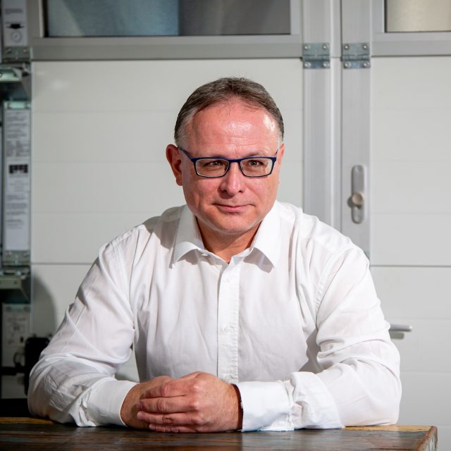 https://www.lomax-centrum.cz/wp-content/uploads/2023/08/pavel-drapalik-640x640.jpg